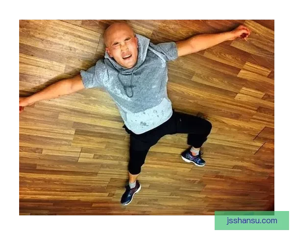 包舍日古冷对决一龙传统武术与现代格斗巅峰之战全面解析焦点争议